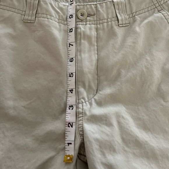 Royal Robbins beige high rise capris - Picture 9 of 10